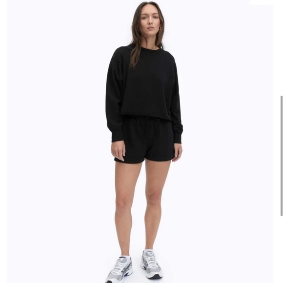 REIGNING CHAMP | Lightweight Terry Cut-off Crewneck Black - Picture 4 of 6